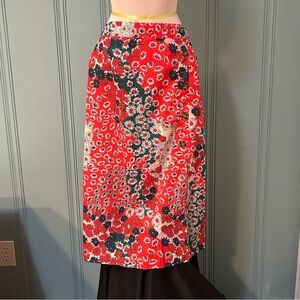 Vintage Daisy Floral Red, Green, White Polyester Skirt